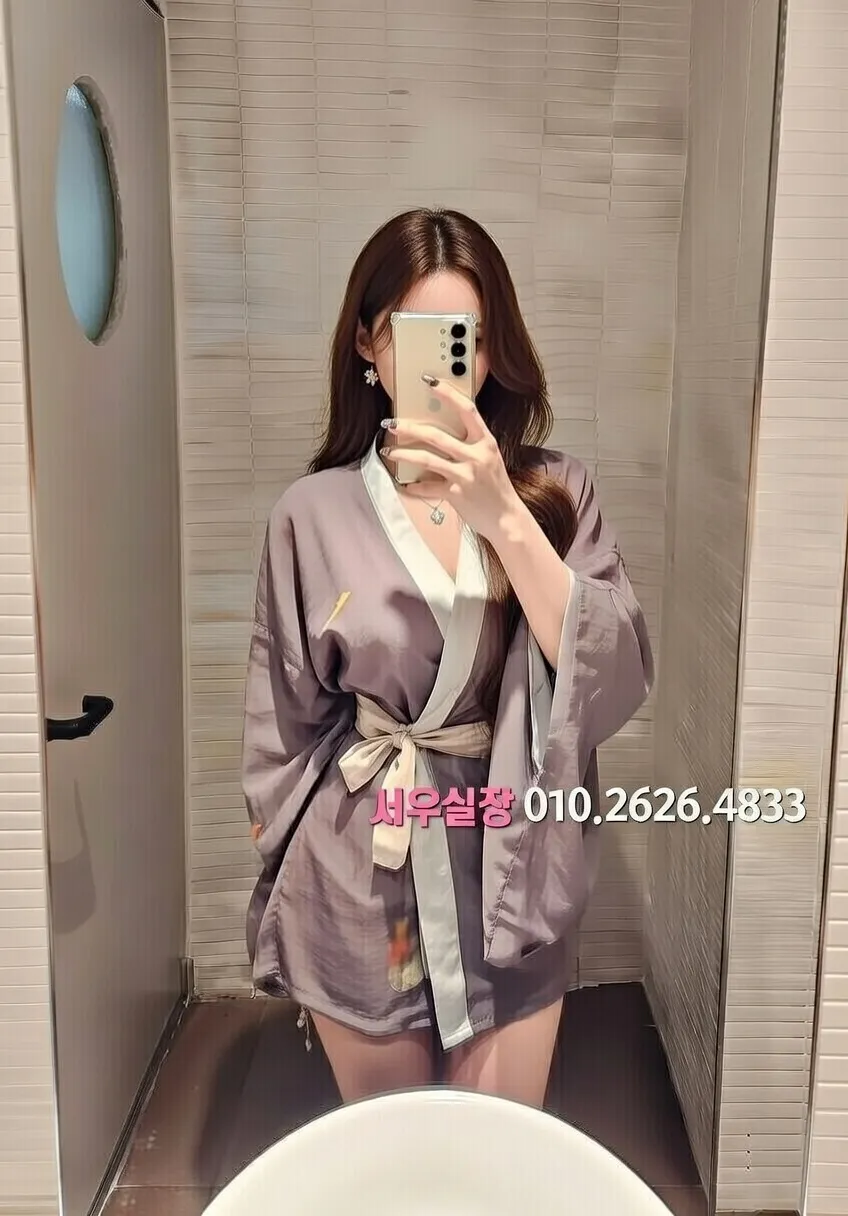 망원 가라오케 프리미엄 라인업 28번 프로필