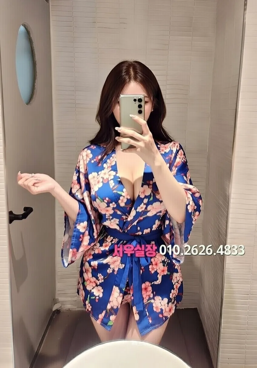 망원 란제리룸 프리미엄 라인업 31번 프로필