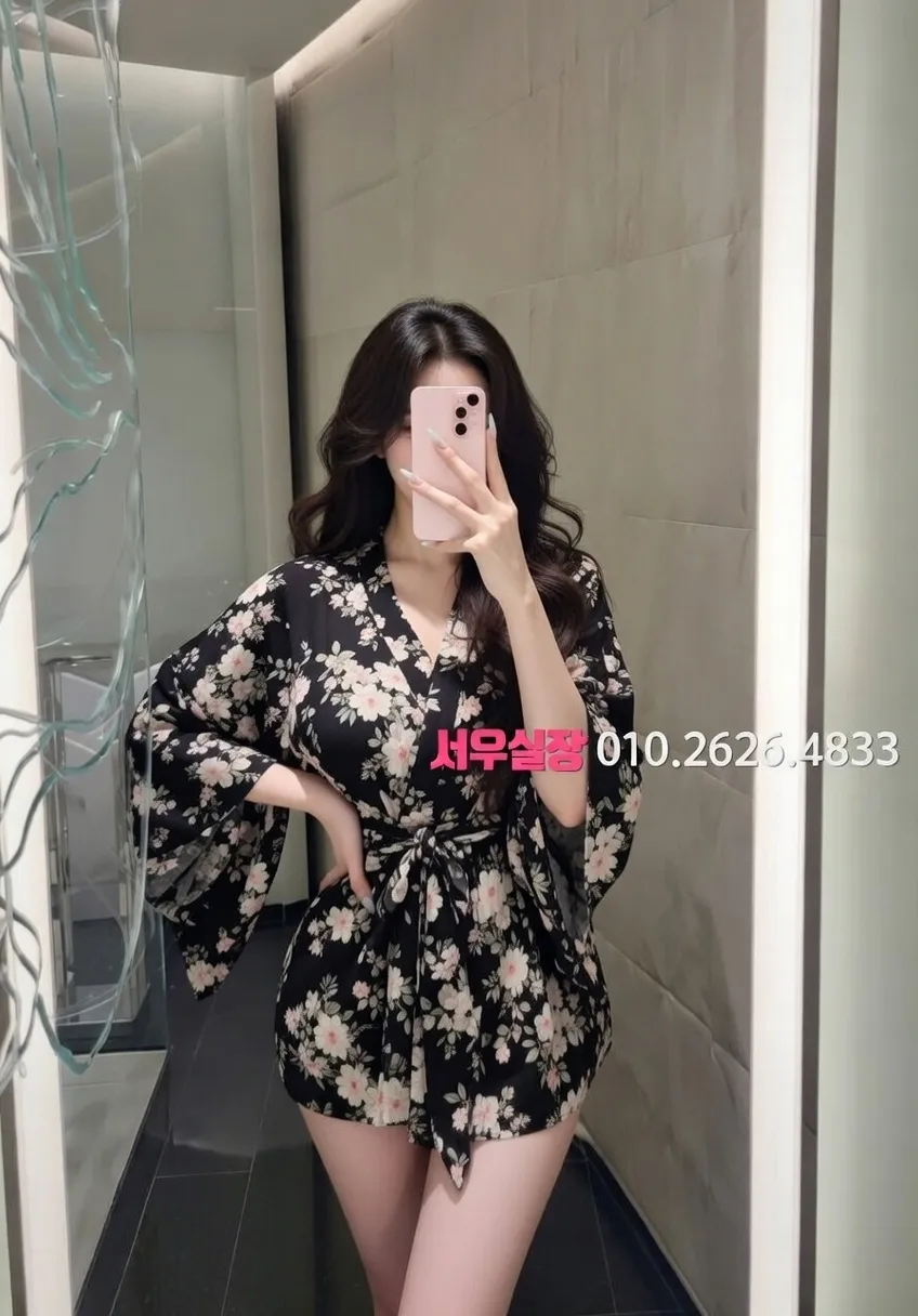 망원 풀싸롱 프리미엄 라인업 6번 프로필