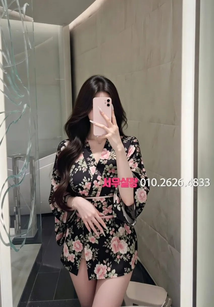 망원 풀싸롱 프리미엄 라인업 3번 프로필