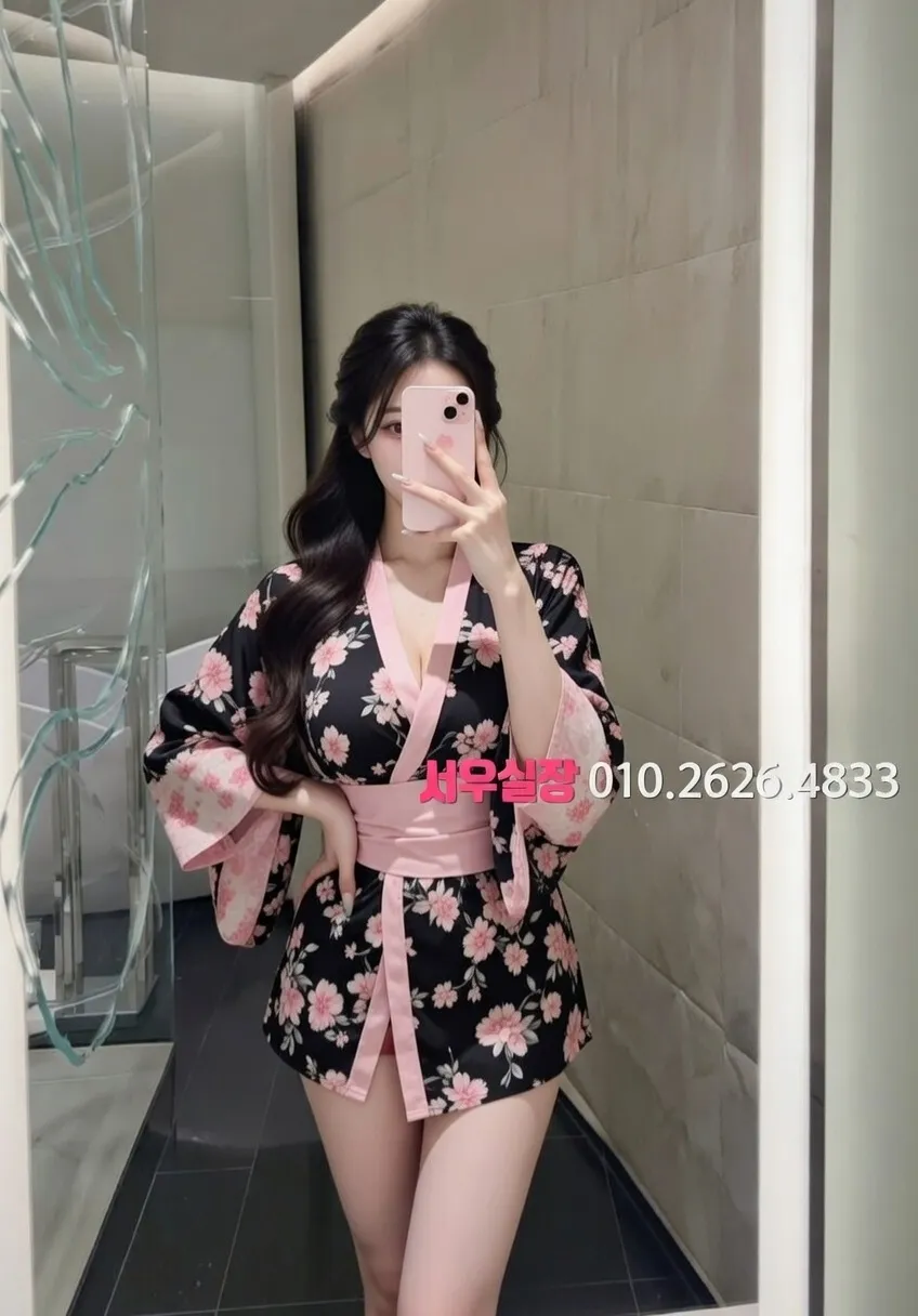 망원 란제리룸 프리미엄 라인업 11번 프로필