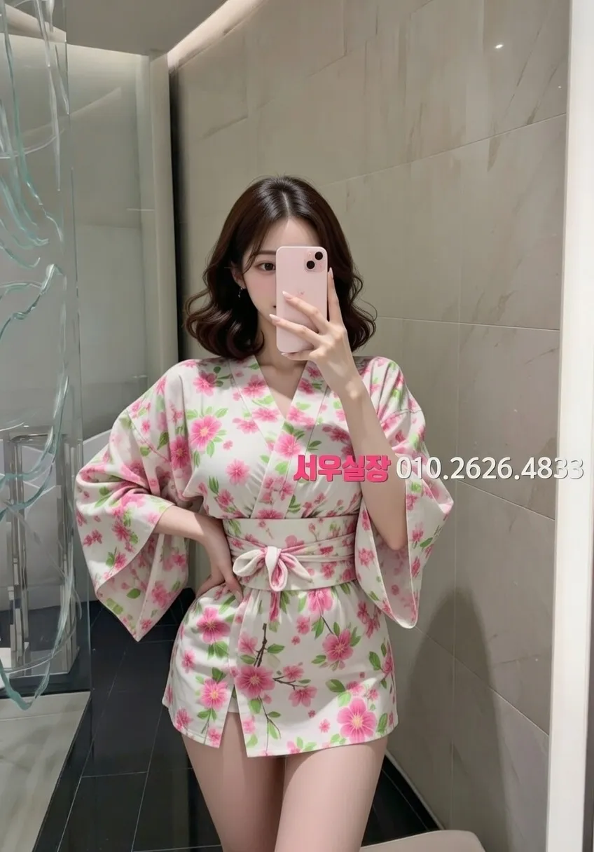 망원 풀싸롱 프리미엄 라인업 2번 프로필